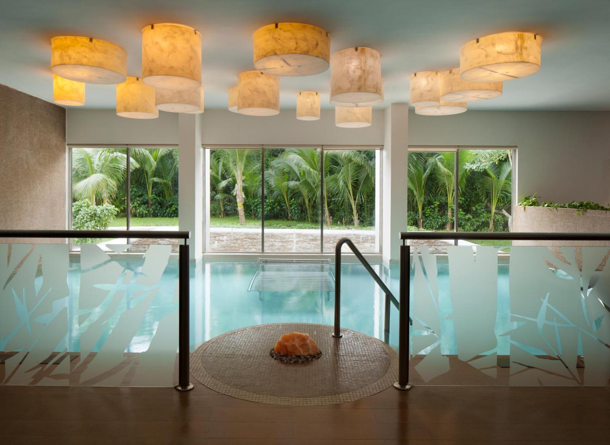El Dorado Seaside Suites Catamaran, Cenote & More Inclusive (Adults Only) Xpu Ha Exterior photo