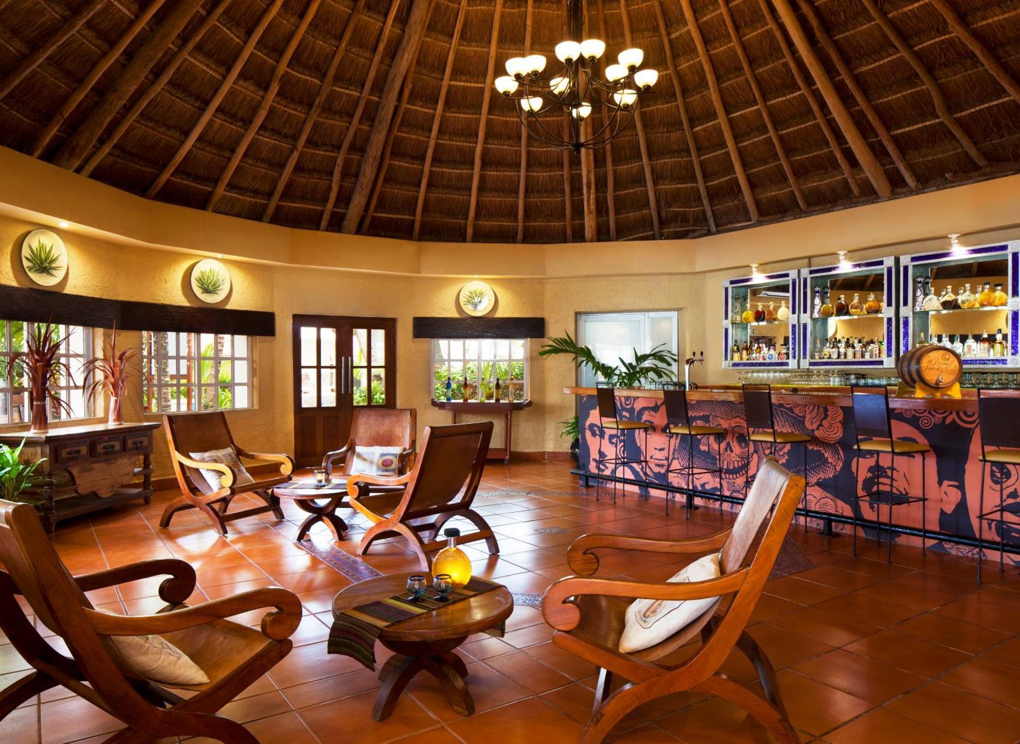 El Dorado Seaside Suites Catamaran, Cenote & More Inclusive (Adults Only) Xpu Ha Exterior photo