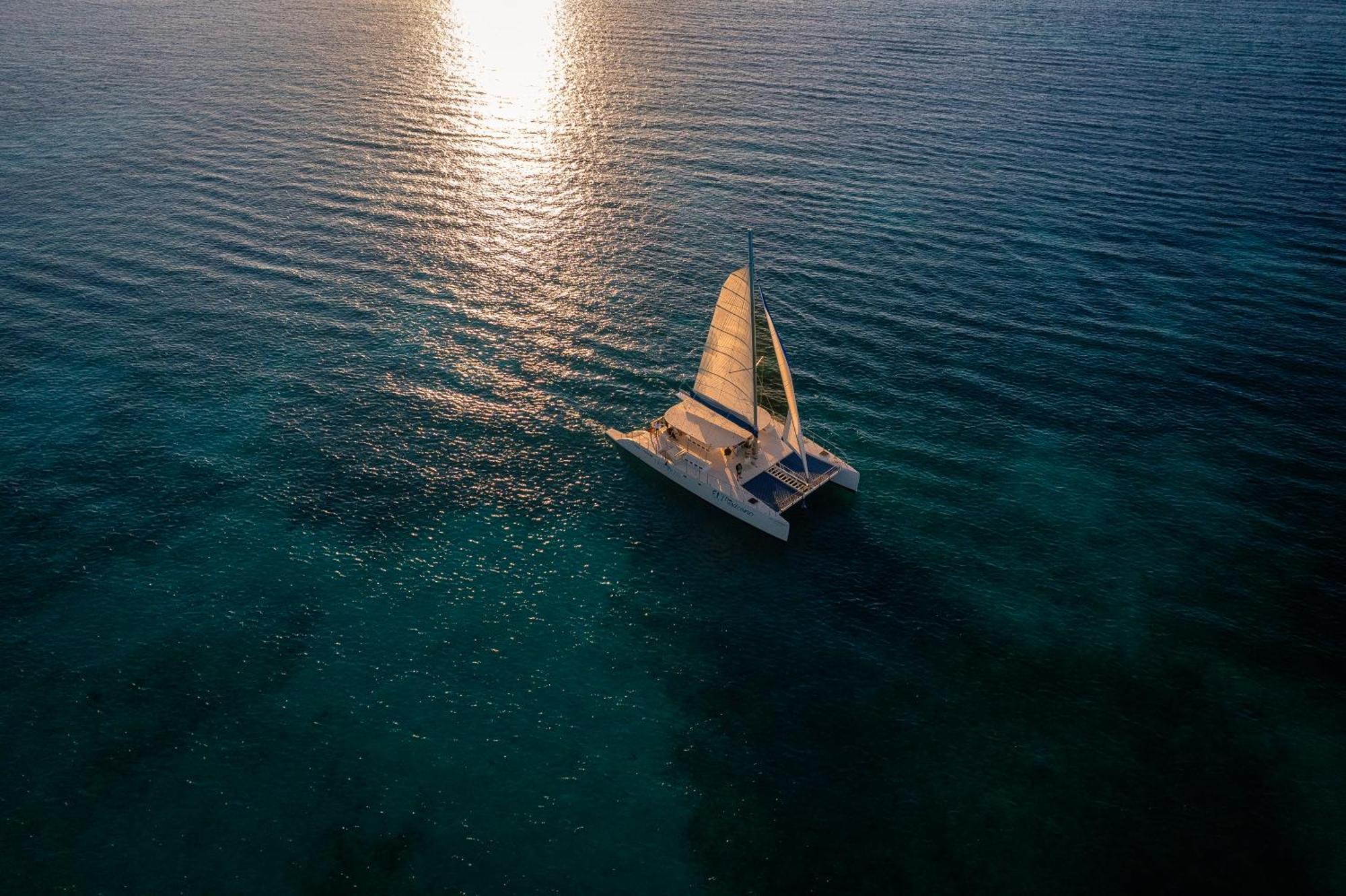 El Dorado Seaside Suites Catamaran, Cenote & More Inclusive (Adults Only) Xpu Ha Exterior photo